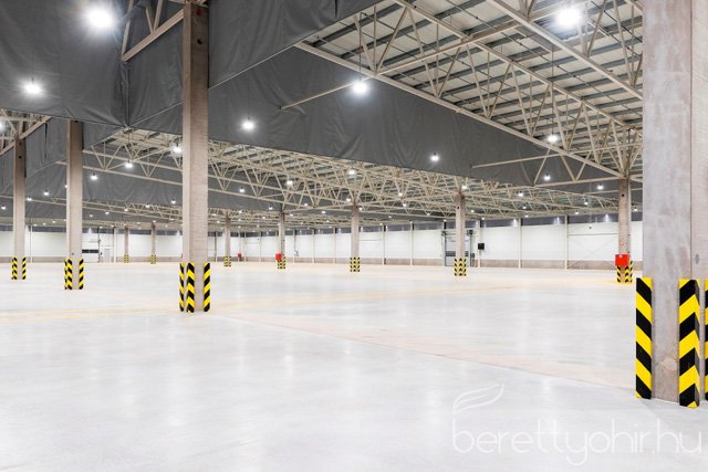 Tama raktárcsarnok átadó ünnepség 53